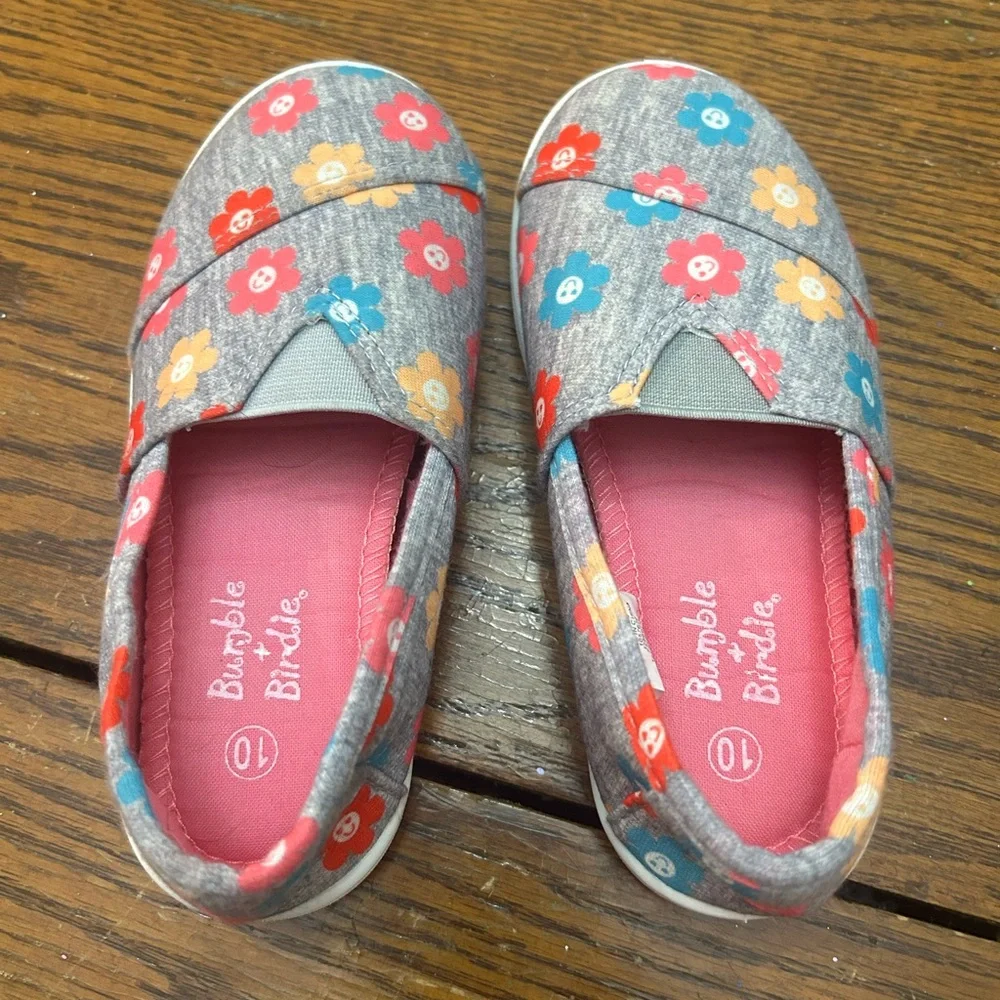 Bumble + Birdie nwot tom’s